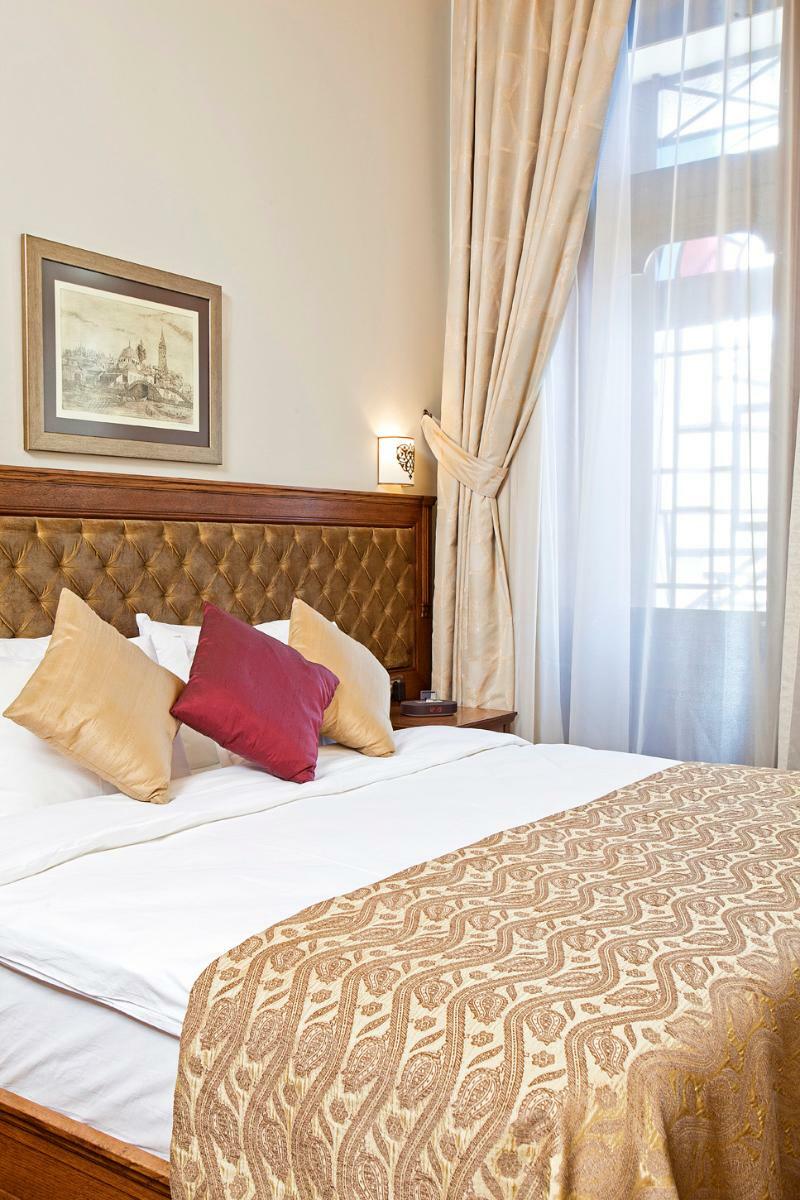Celine Hotel - Ottoman Mansion Стамбул Экстерьер фото